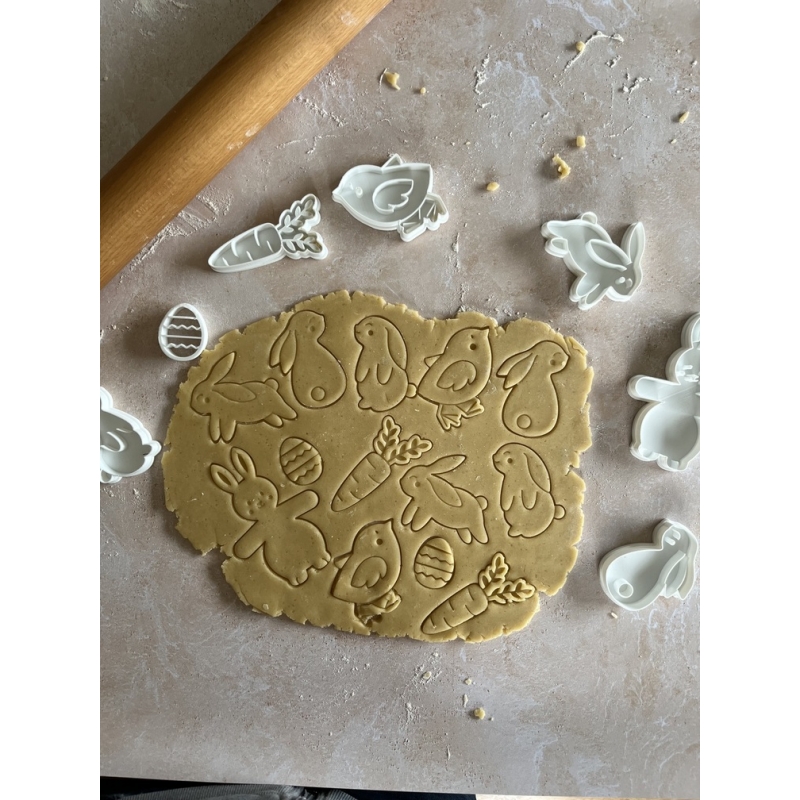 Mygoodprice Emporte pièce Chiffre 2 avec texte personnalisable pour  biscuits, sablés et cake art - Plusieurs coloris disponibles : :  Cuisine et Maison